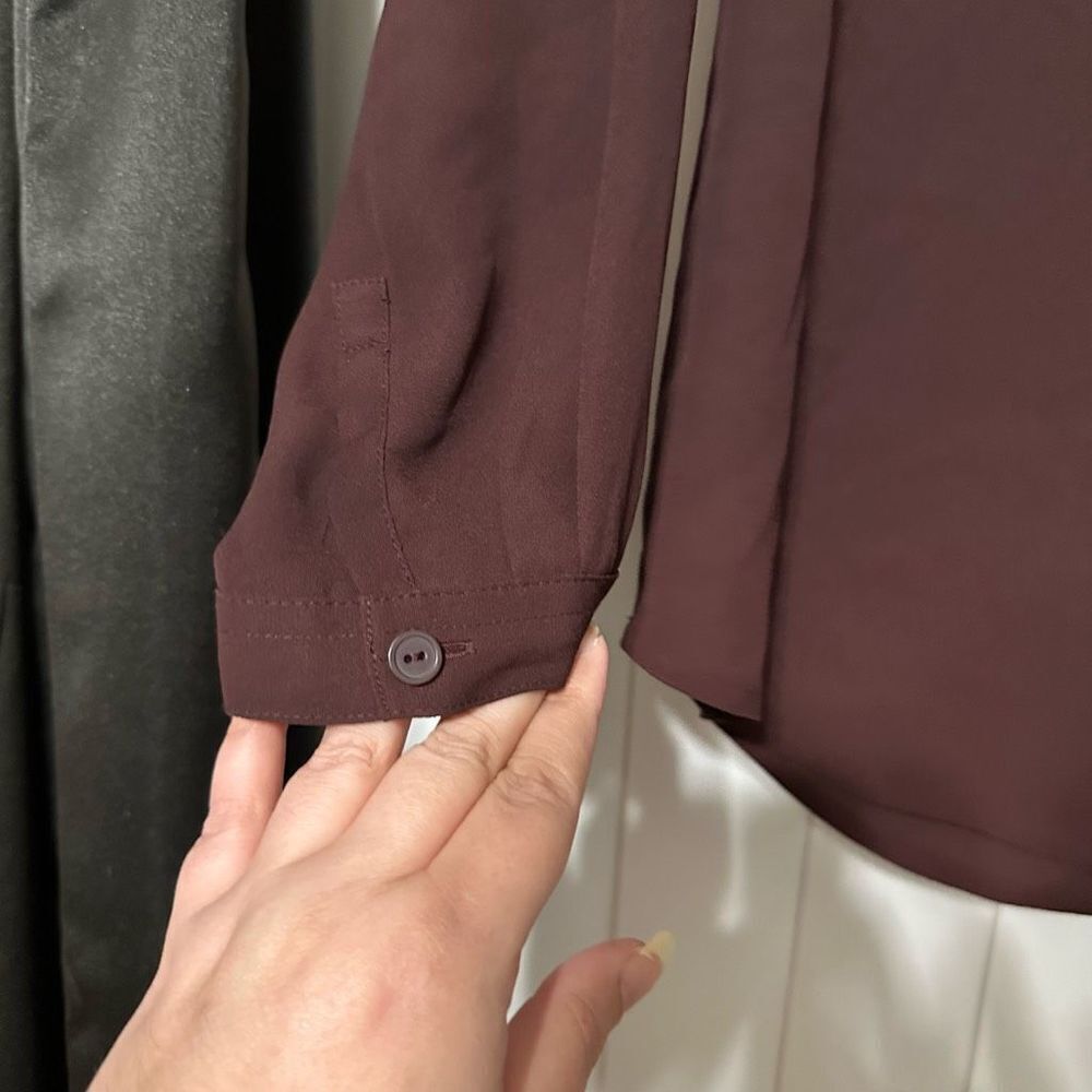 Loft Burgundy Lightweight Blouse Button Down 3/4 sleeves - Picture 3 of 5